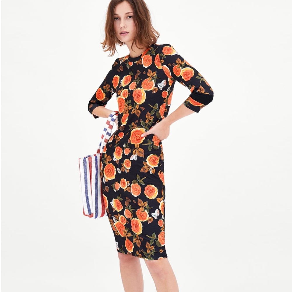 🎉🎉 2/ $30 🎉🎉 Zara midi dress